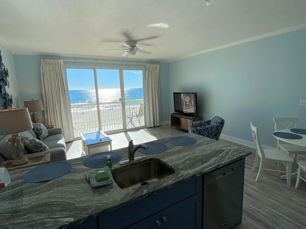 Celadon 207 Beachfront 1 Bedroom 2 Ba Sleeps 6