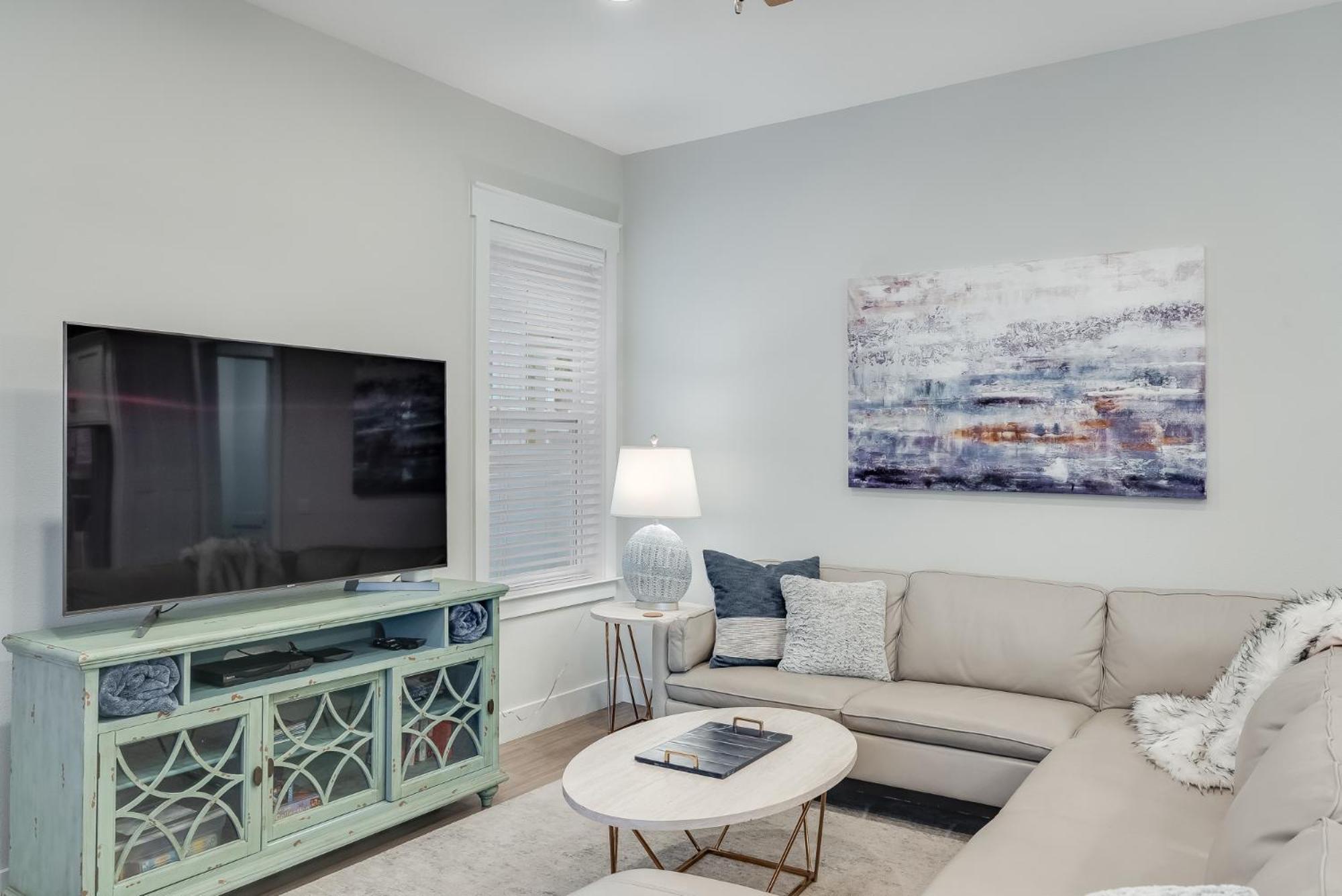 Coastal Sands - 219 Sands Street *