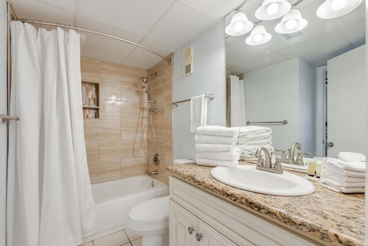 Edgewater T2 #911 Sleeps 10 With Amazing Sunsets! * Panama City Beach
