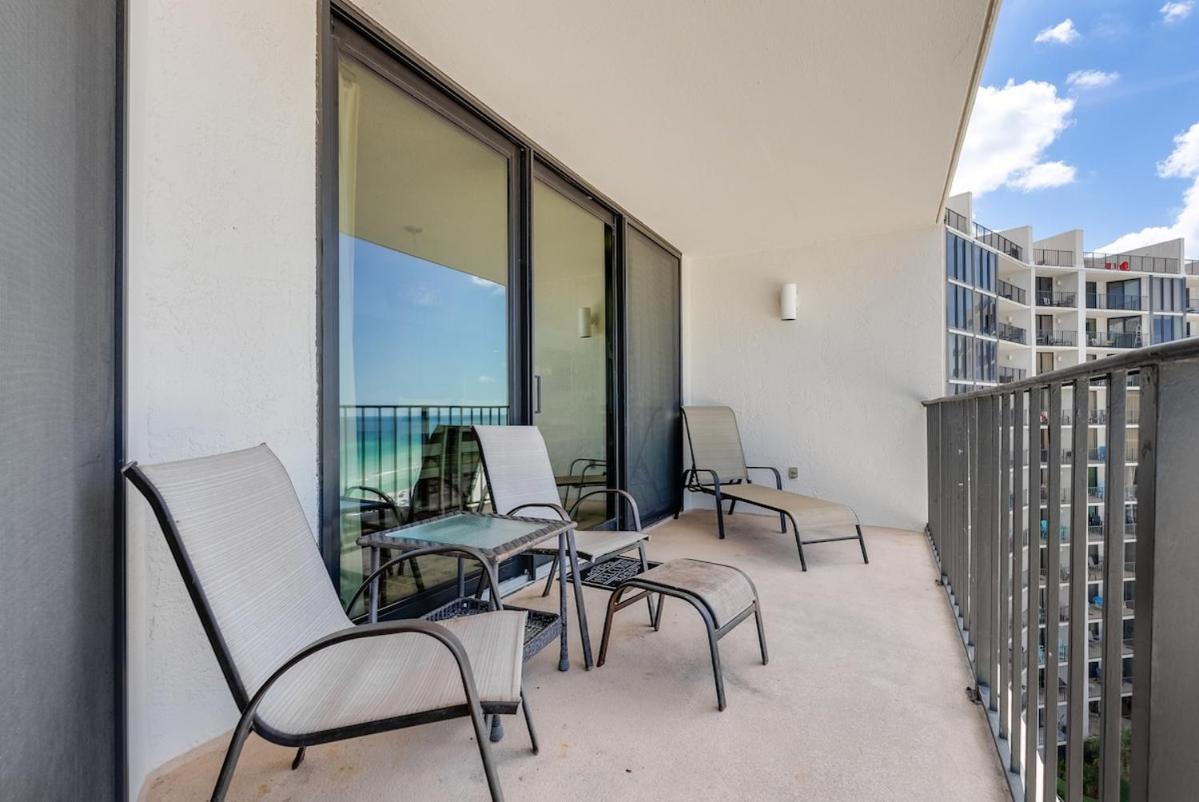 Apartment Edgewater T2 #911 Sleeps 10 With Amazing Sunsets! *