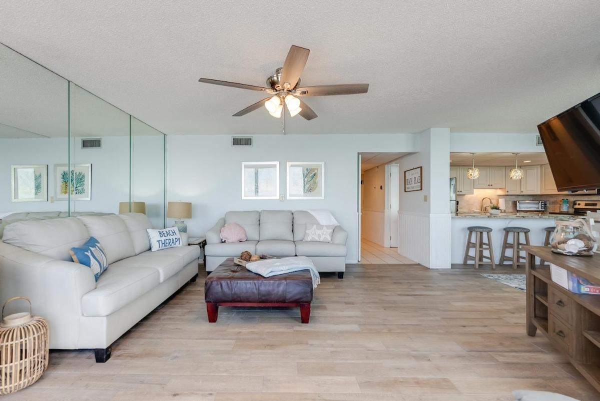 Edgewater T2 #911 Sleeps 10 With Amazing Sunsets!