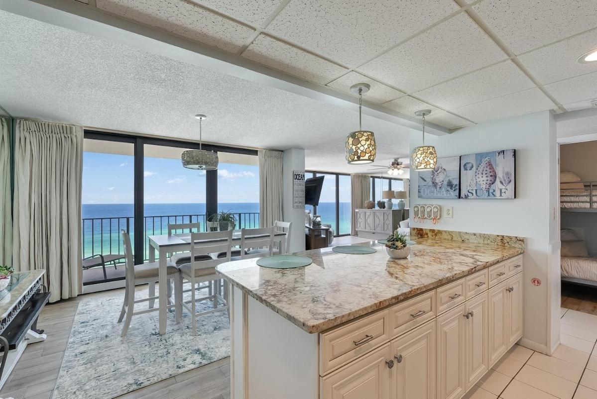 Edgewater T2 #911 Sleeps 10 With Amazing Sunsets! Apartment *