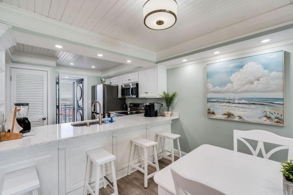 Edgewater T1 #709 - Sleeps 6 Amazing Gulf Views!