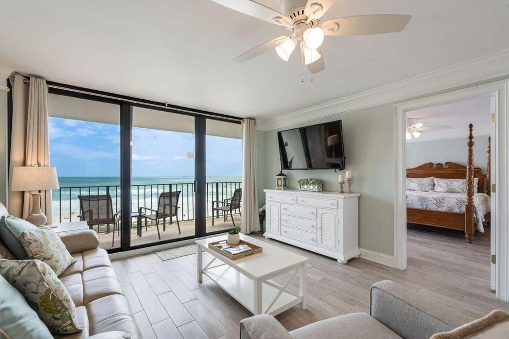 Edgewater T1 #709 - Sleeps 6 Amazing Gulf Views! Apartment Panama City Beach