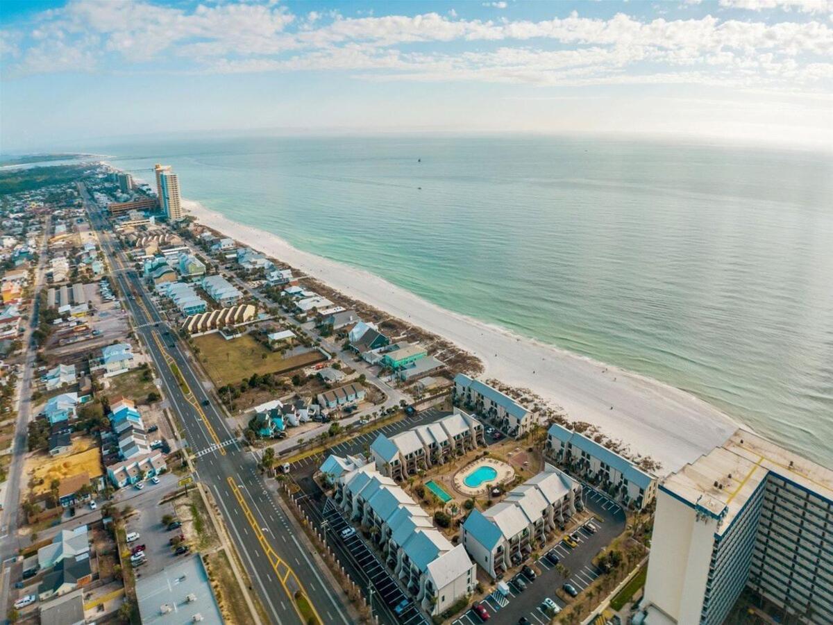 Largo Mar 143 - Sand-side Paradise Townhome Apartment