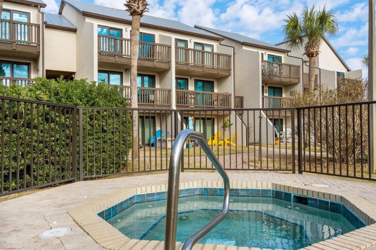 Apartment Largo Mar 143 - Sand-side Paradise Townhome Panama City Beach