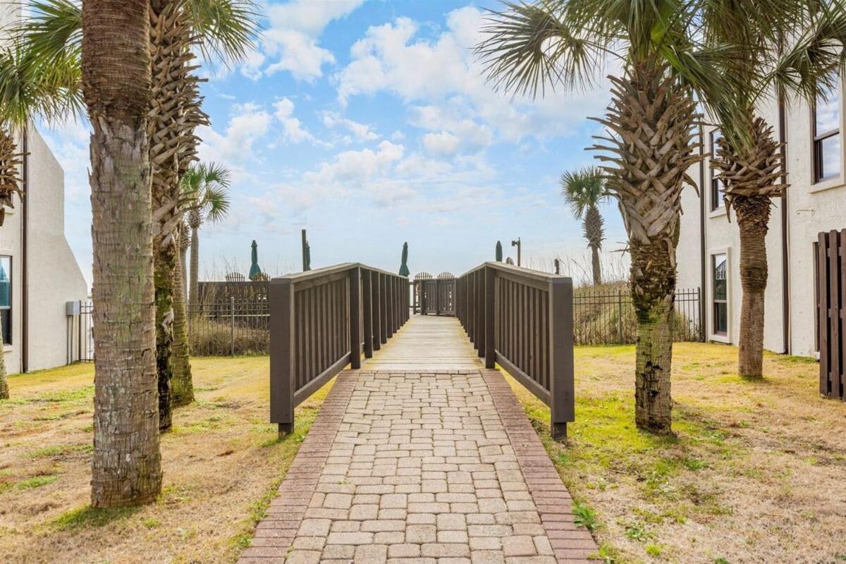 Largo Mar 143 - Sand-side Paradise Townhome *