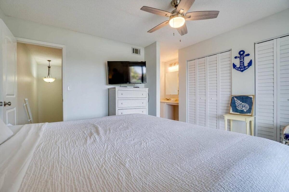 Apartment Softsands Hideaway - Portside - Sleeps 6 *