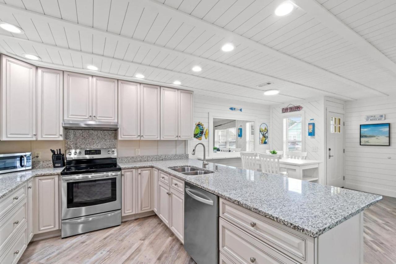 Gulf Friend Duplex In Pcb Holiday home