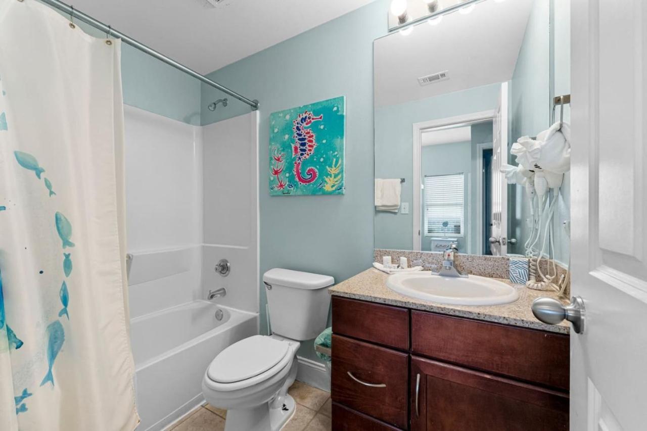 Holiday home Laketown Wharf 1125