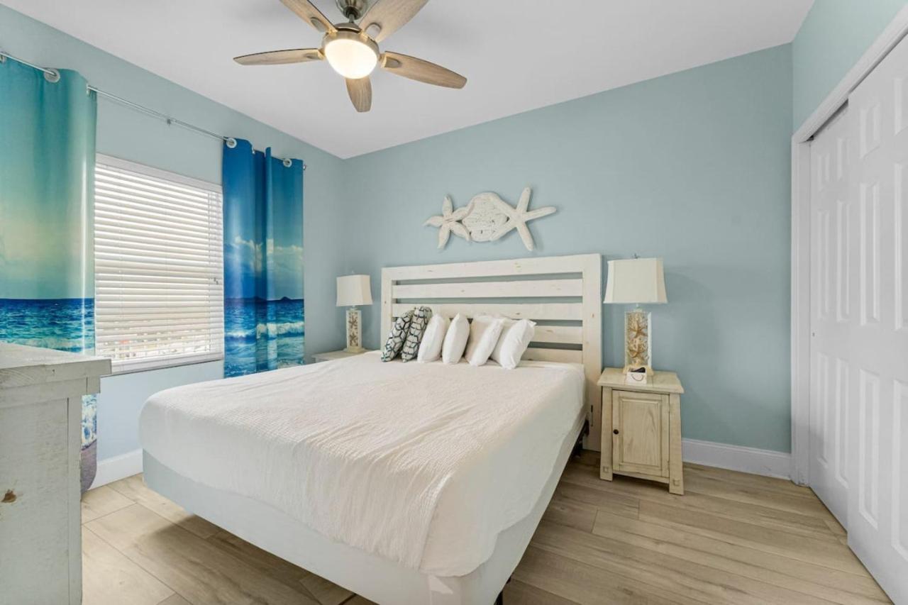 Laketown Wharf 1125 Holiday home *