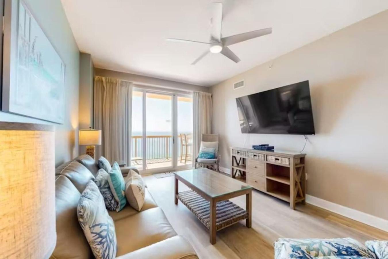 Sunrise 2108 Holiday home
