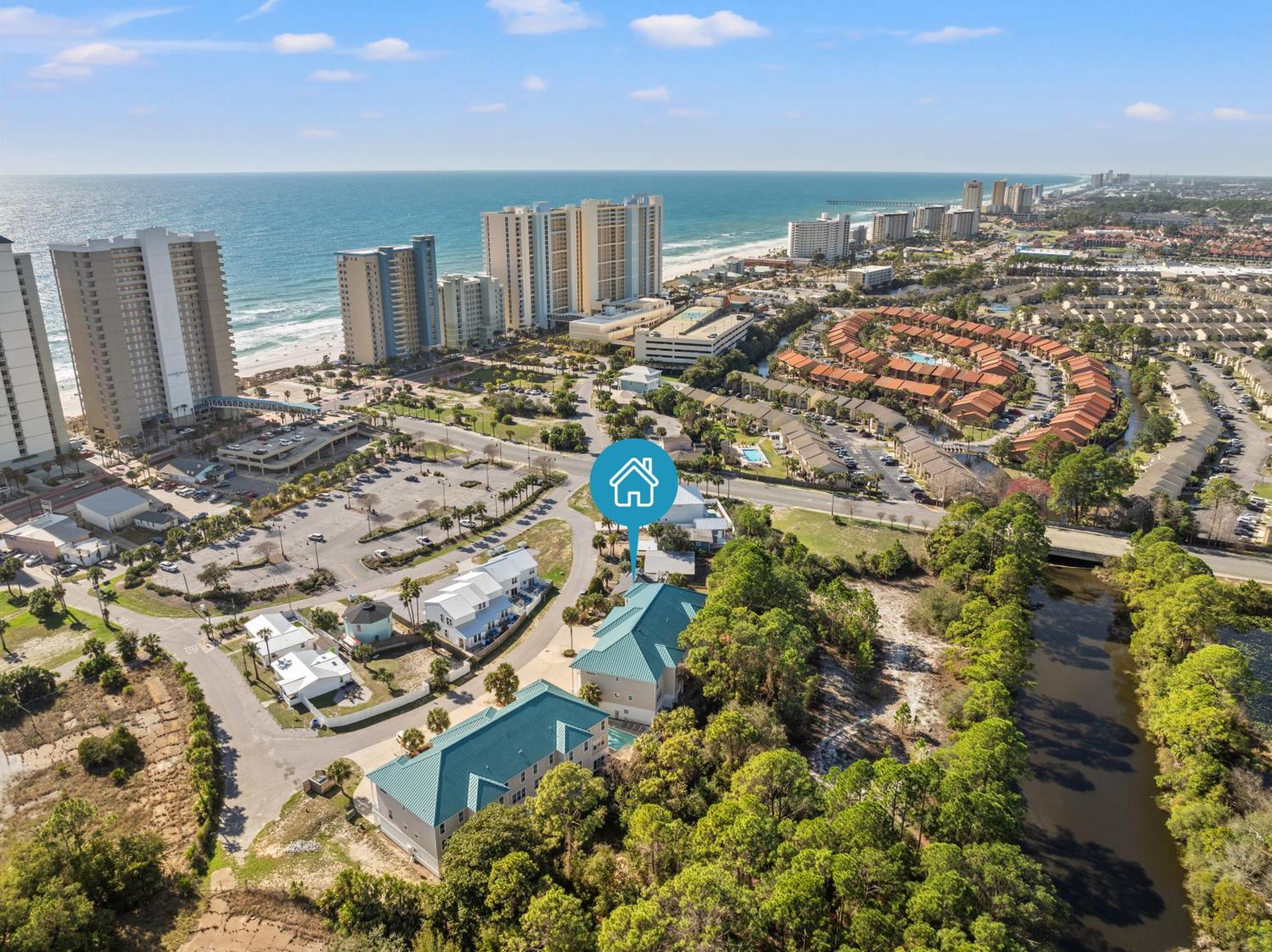 Holiday home Sailors Cove: 5-bedroom, 45 Baths, Sleeps 12! Steps Away From The Beach!