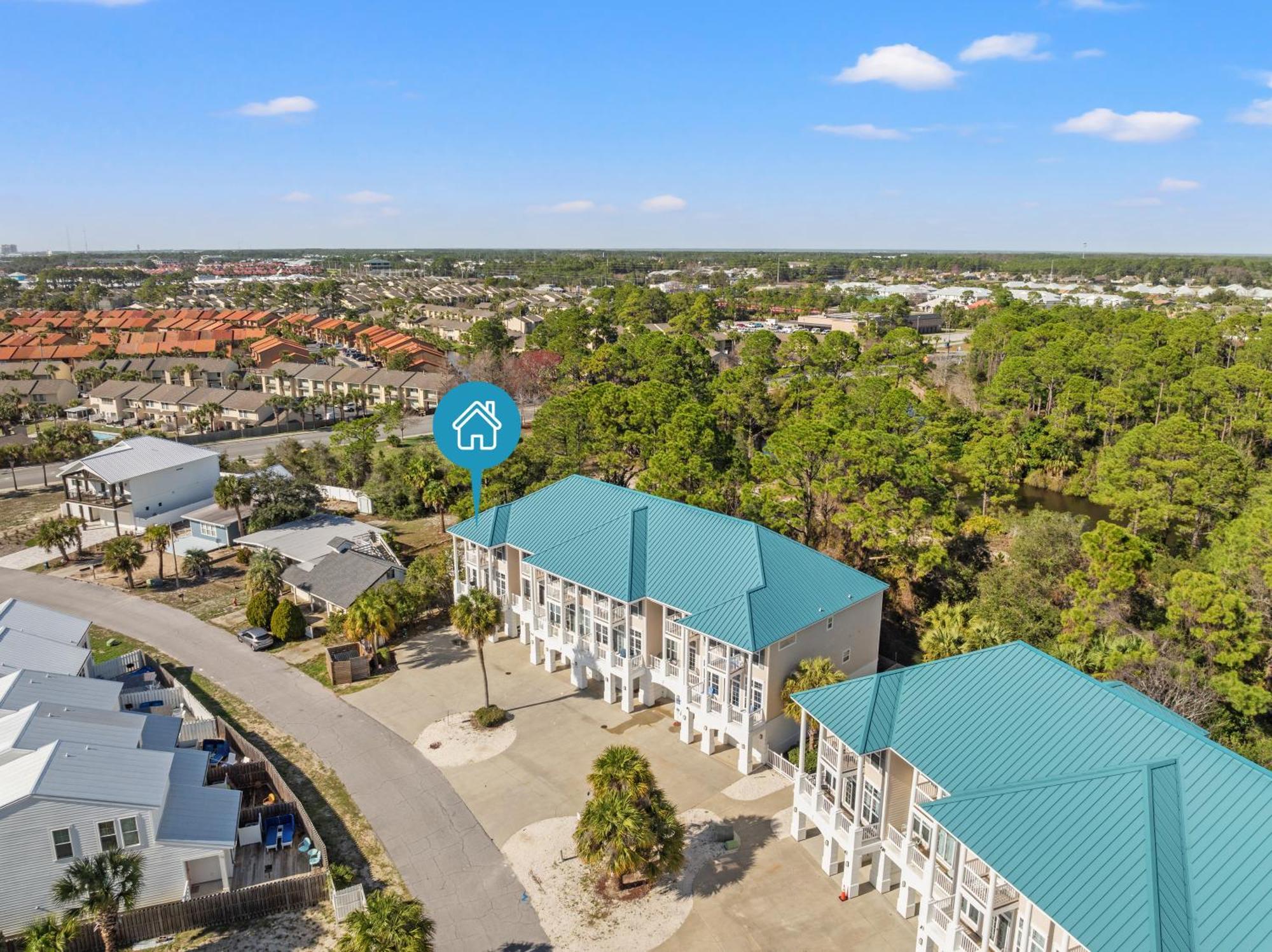 Holiday home Sailors Cove: 5-bedroom, 45 Baths, Sleeps 12! Steps Away From The Beach!