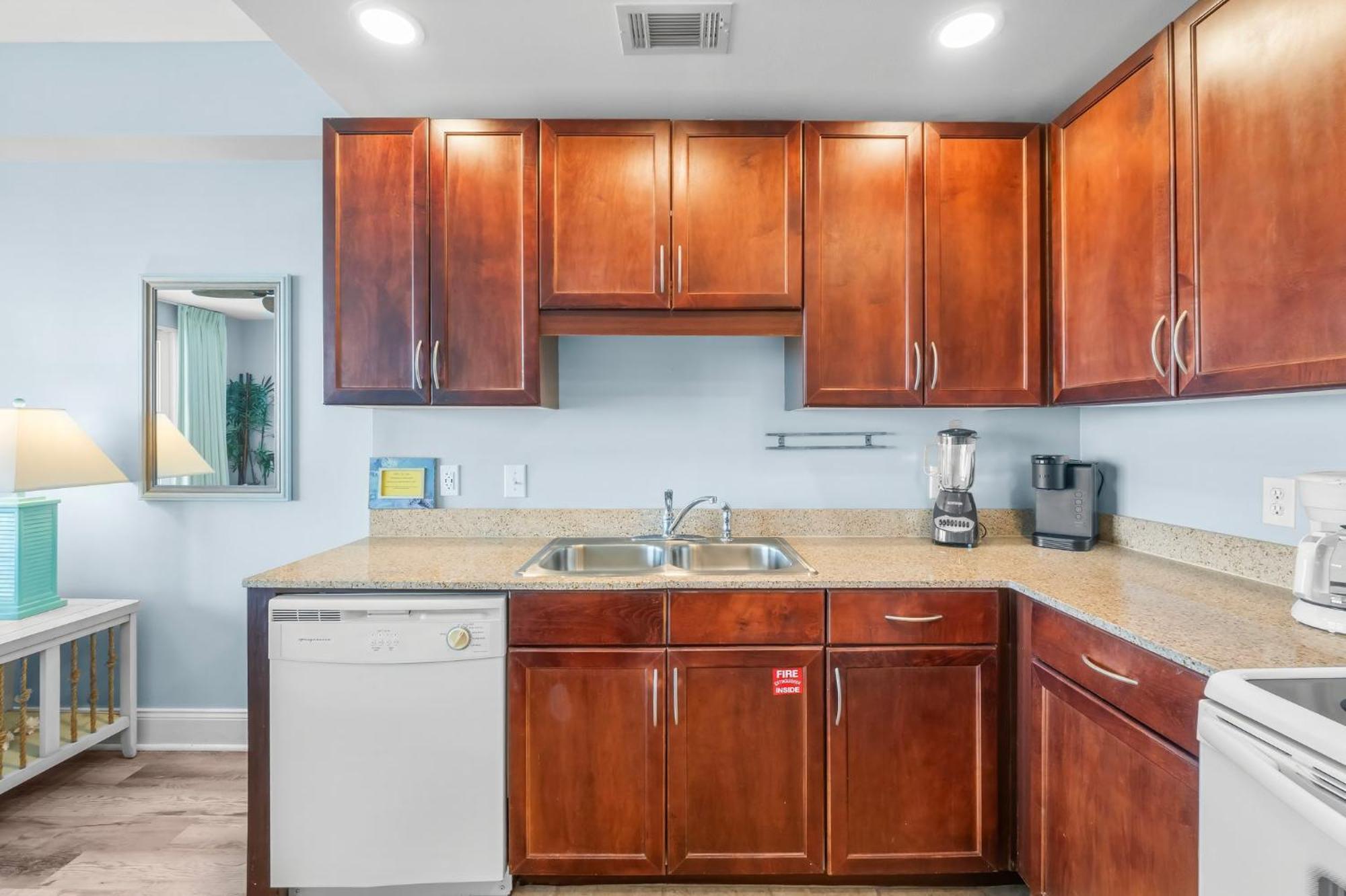 Laketown Wharf 0804 Apartment *