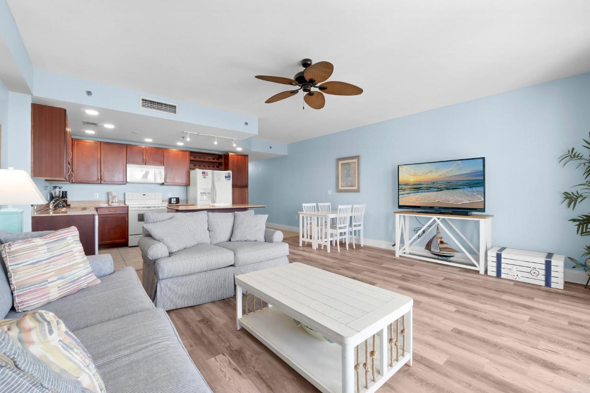 Laketown Wharf 0804 Apartment