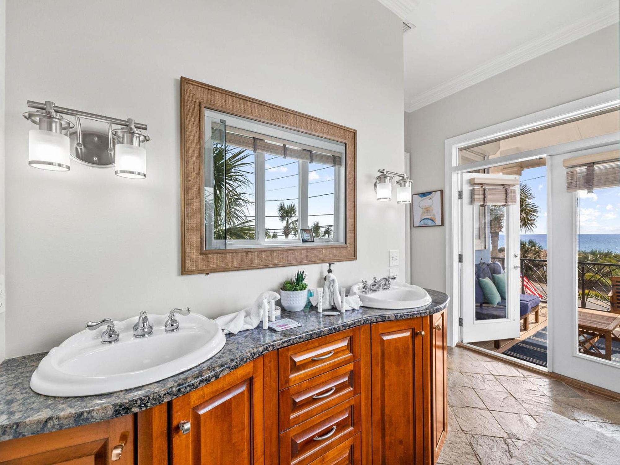 Private Paradise On Front Rd * Panama City Beach