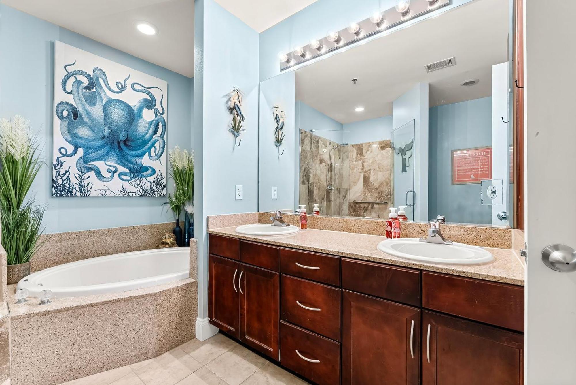 Laketown Wharf 2124 Apartment Panama City Beach