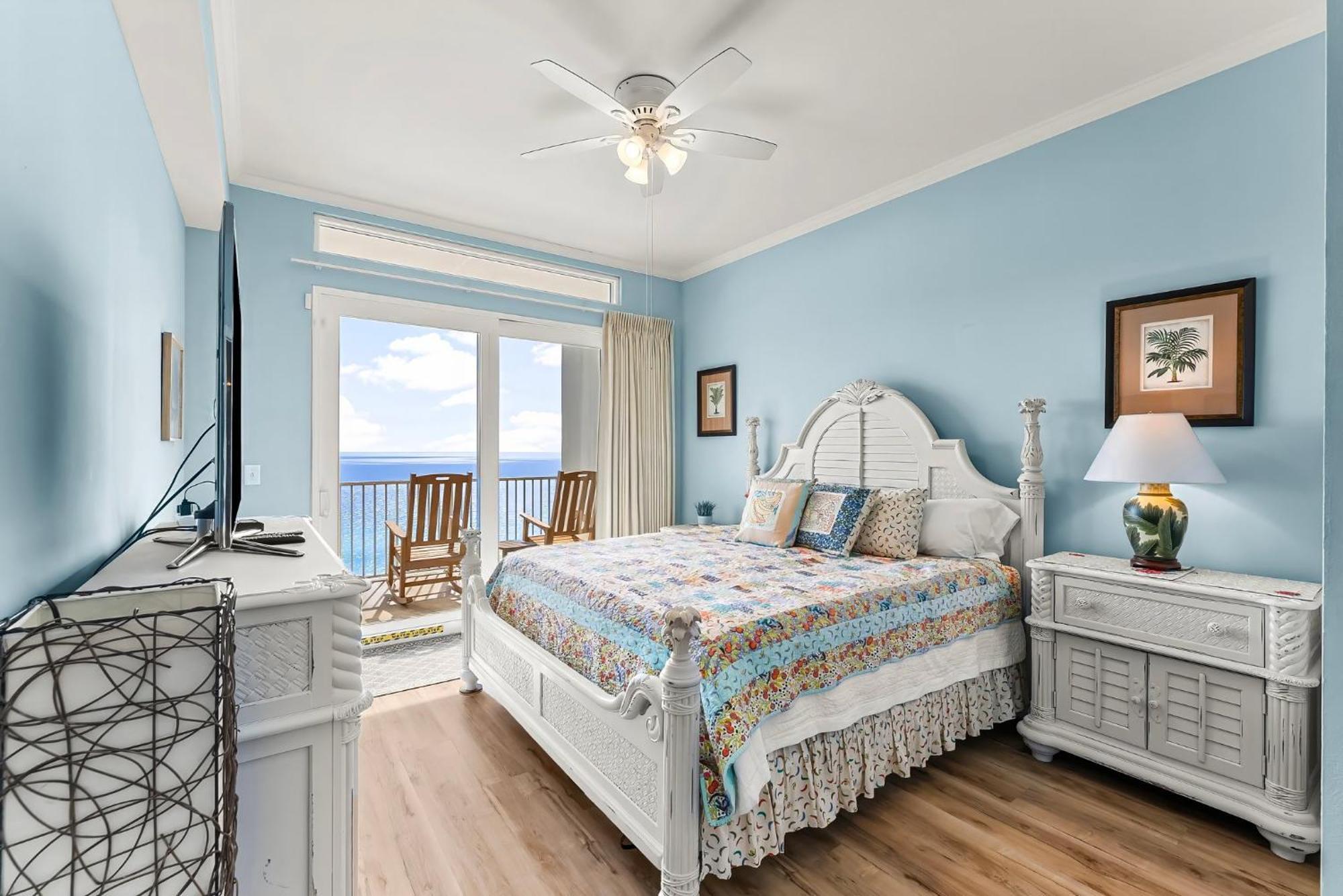 Laketown Wharf 2124 Apartment Panama City Beach