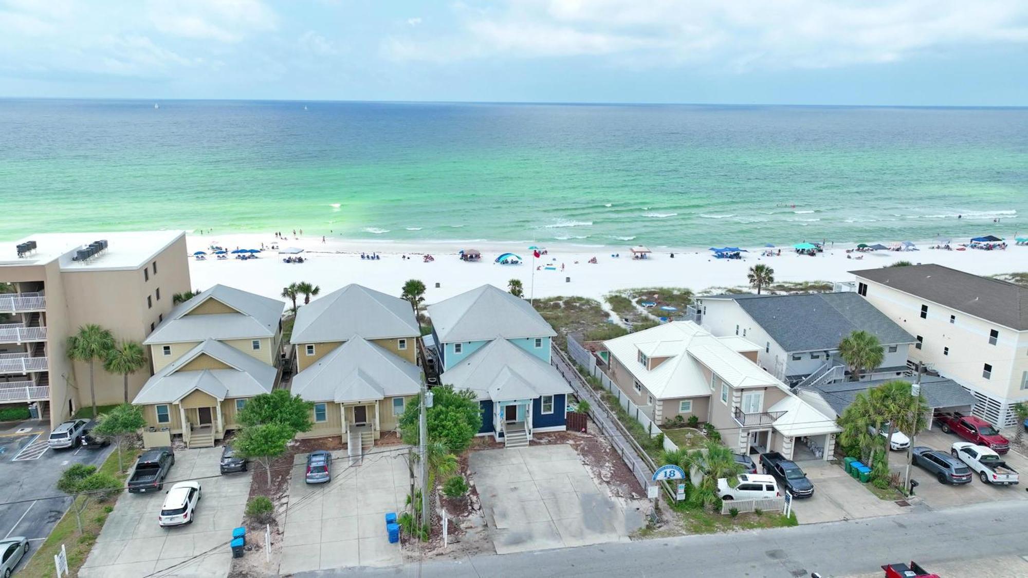 The Tourist Trap - Heated Private Beachfront Pool! Gorgeous!!! Holiday home Panama City Beach
