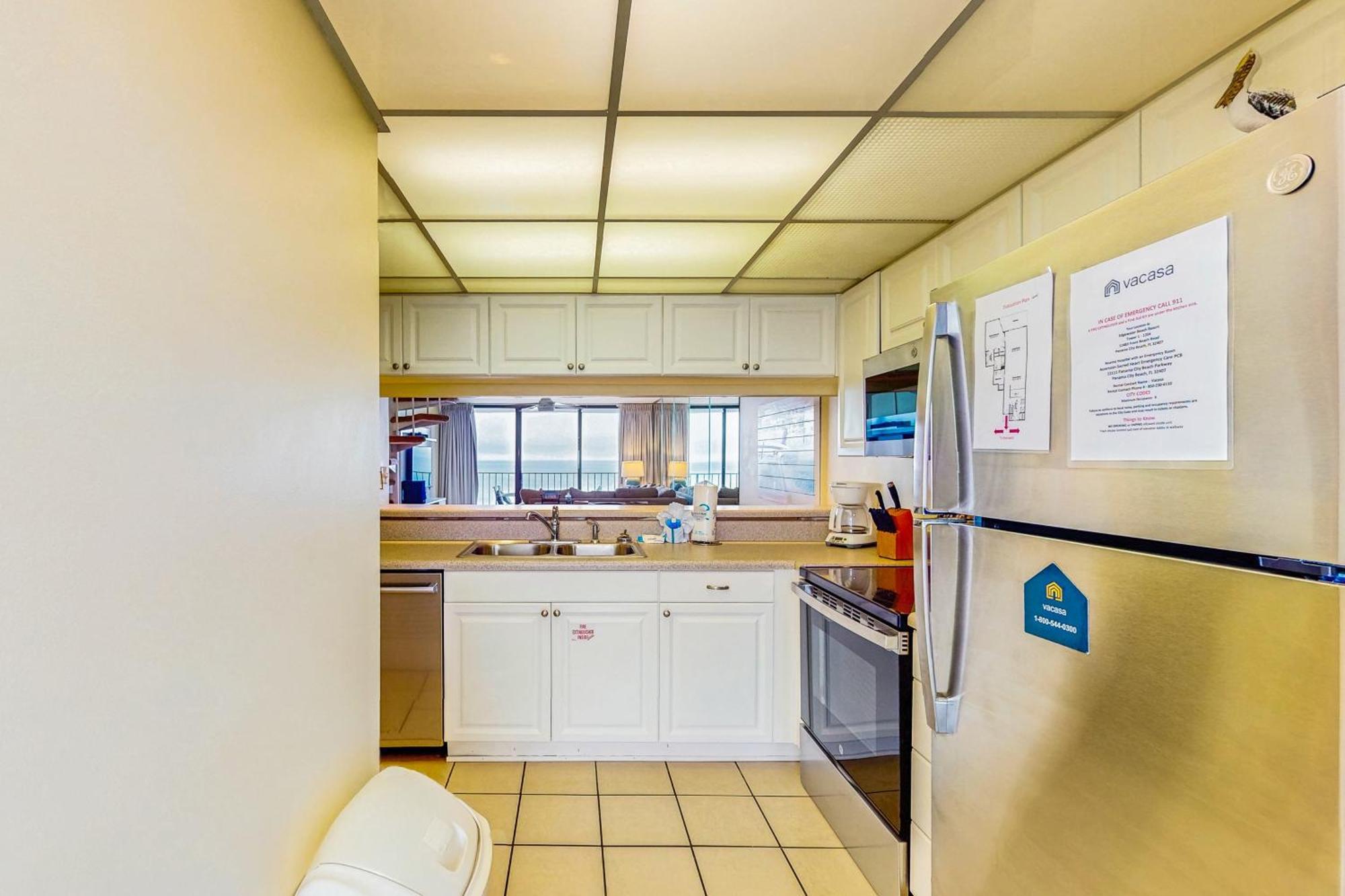Apartment Edgewater T One 1204 *