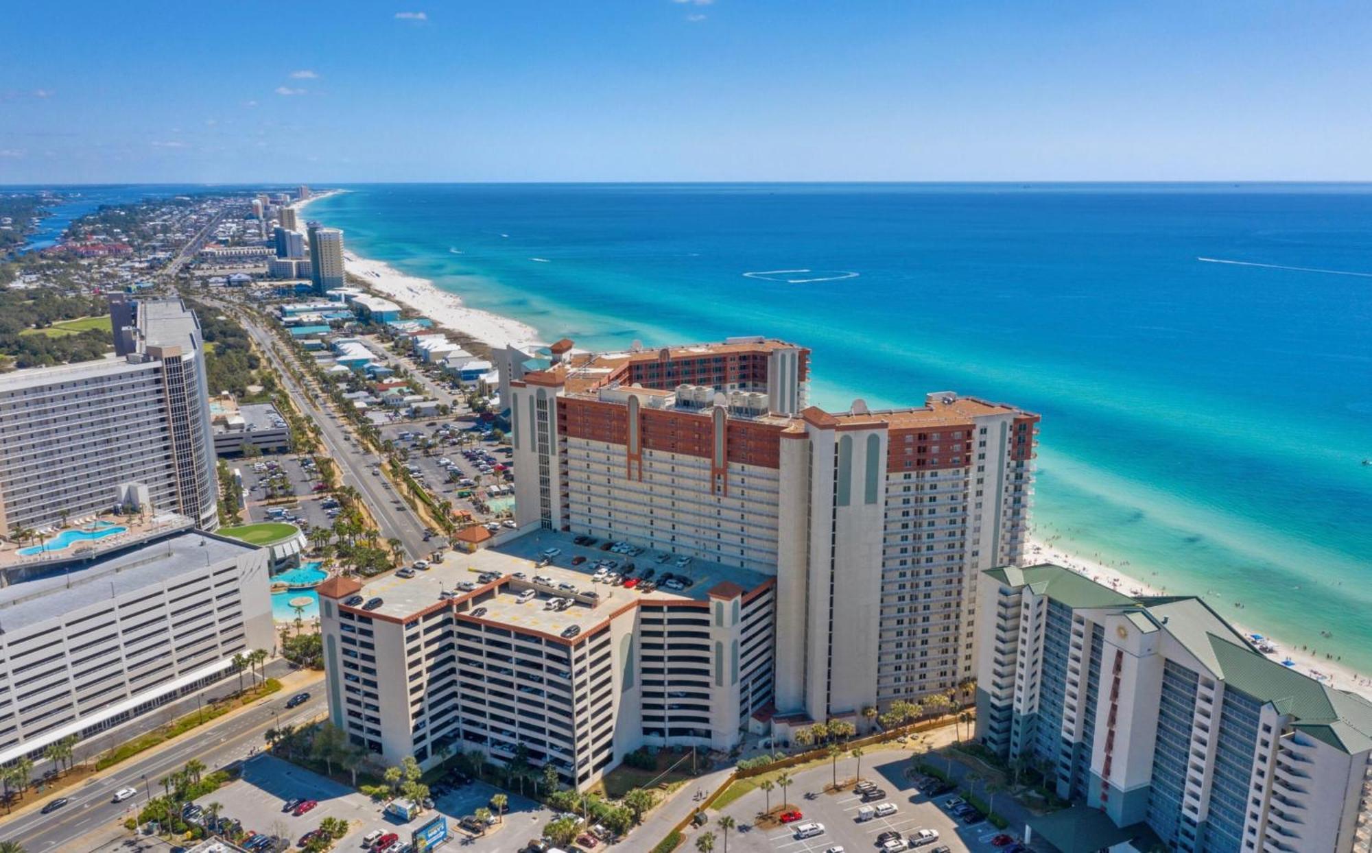 Spacious 2-bedroom Beachfront Resort! By Dolce Getaways Pcb! * Panama City Beach
