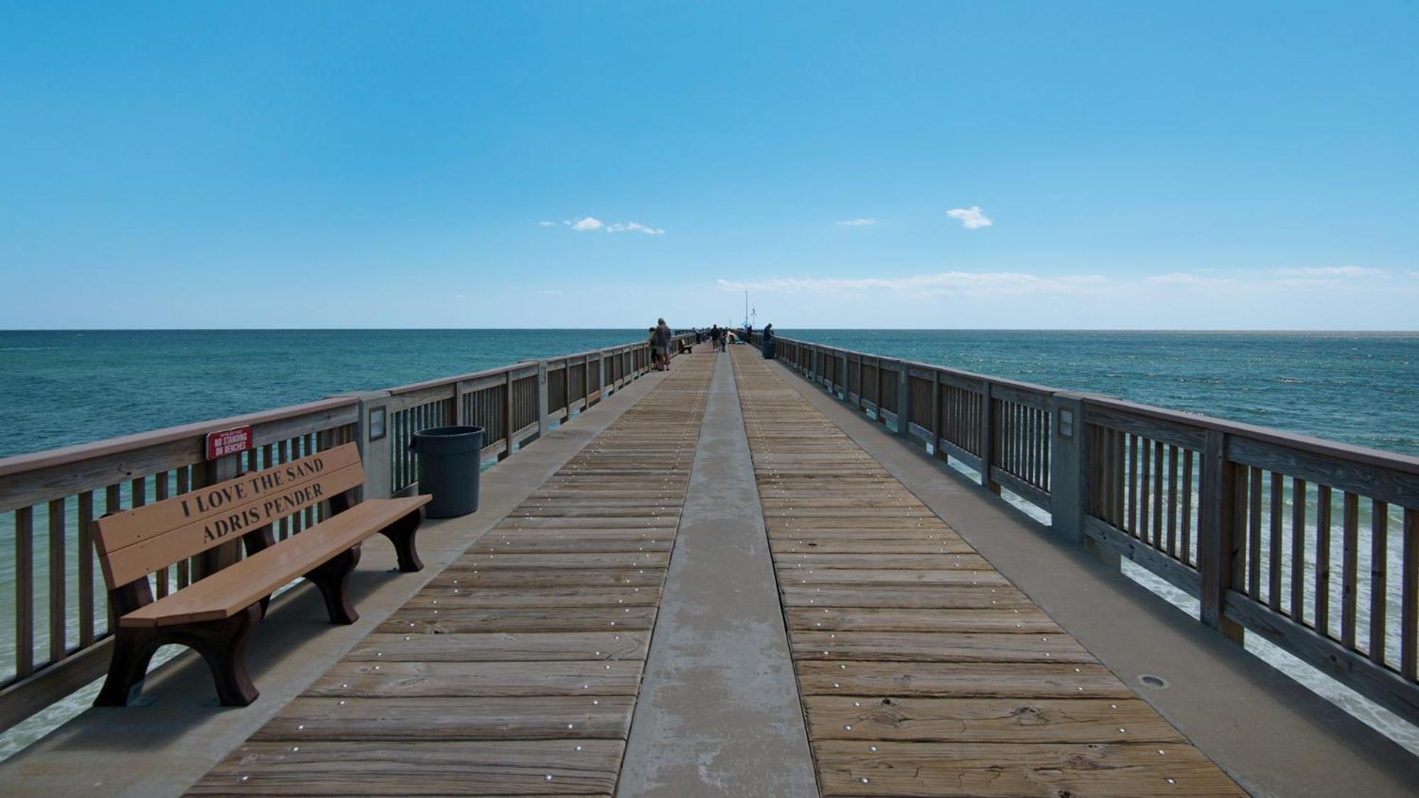Laketown Wharf 933! Beautiful 3 Bd, Great Amenities, And Great Location Holiday home Panama City Beach