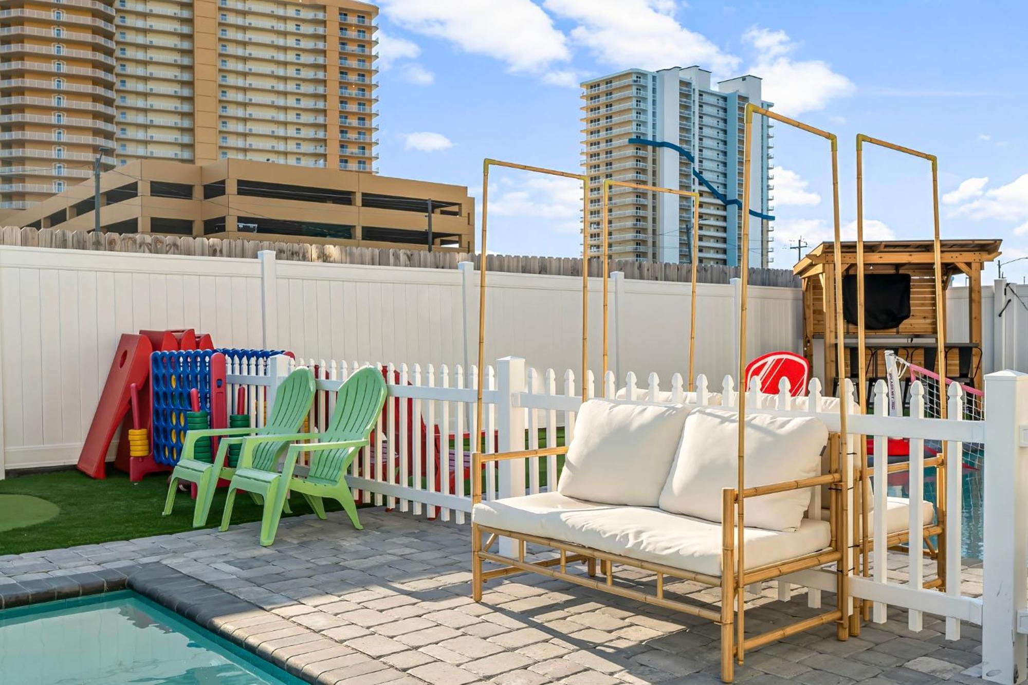 Lime And Dandy Pool Golf Grill Bar Games Near Apartment *