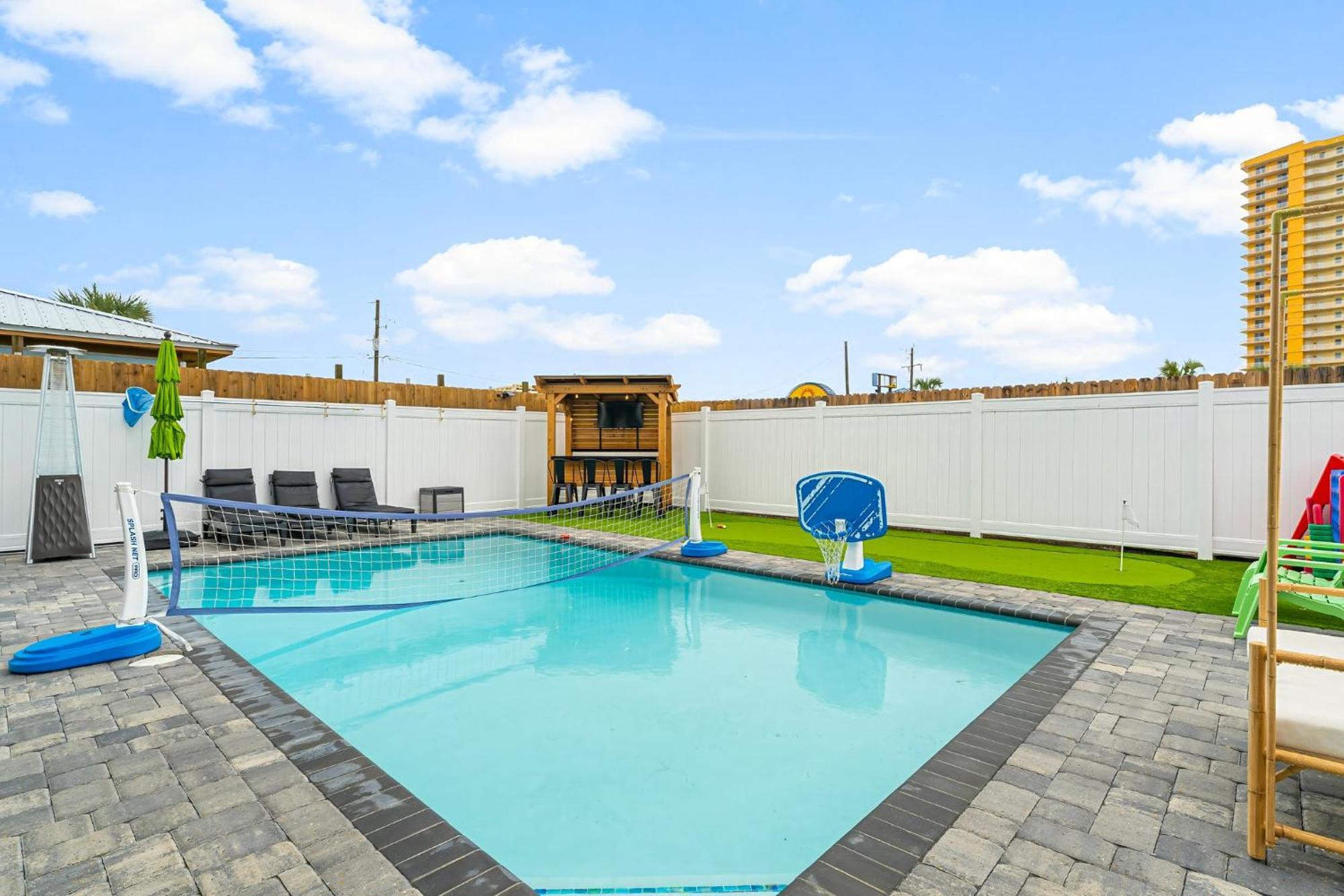 Apartment Lime And Dandy Pool Golf Grill Bar Games Near Panama City Beach