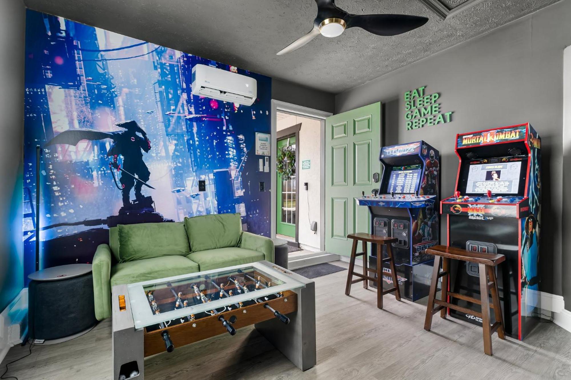 Lime And Dandy Pool Golf Grill Bar Games Near