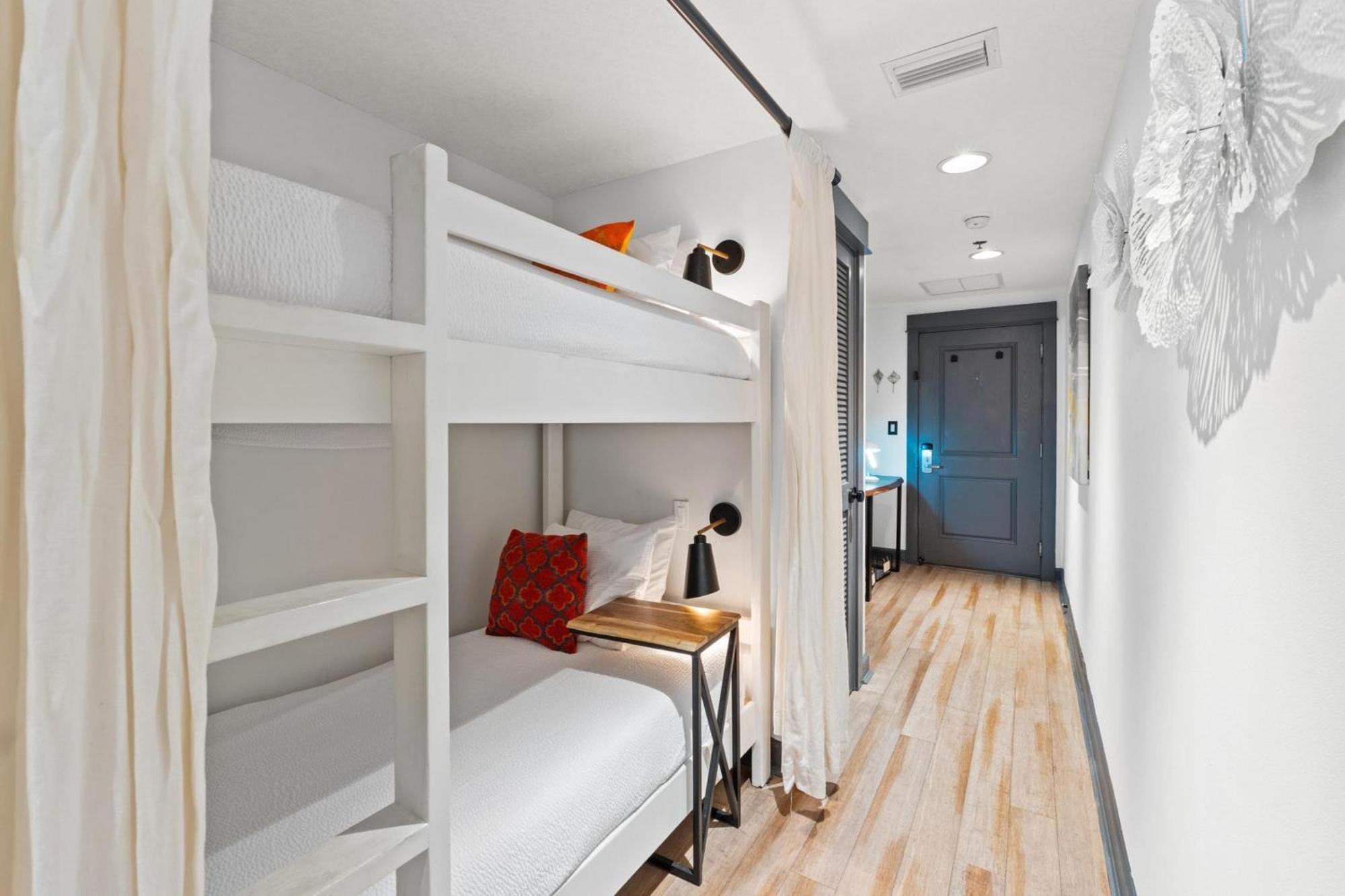 Grand Panama Pet Friendly By Panhandle Getaways * Panama City Beach