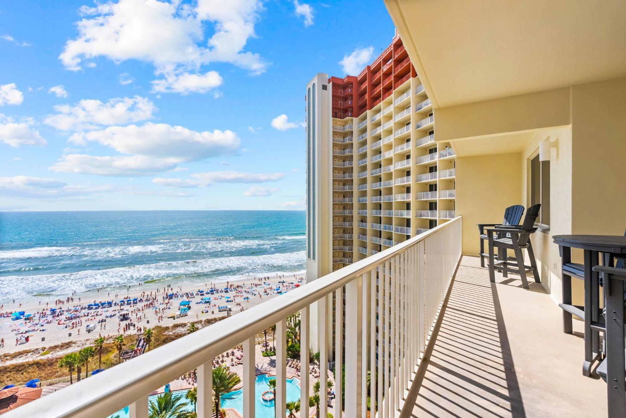Apartment Spacious 2-bedroom Beachfront Resort! By Dolce Getaways Pcb! Panama City Beach