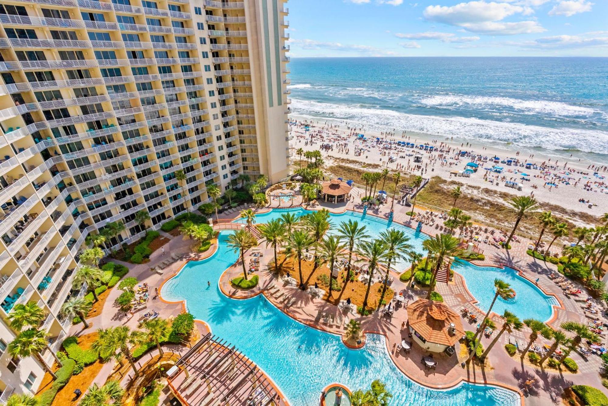 Apartment Spacious 2-bedroom Beachfront Resort! By Dolce Getaways Pcb! *
