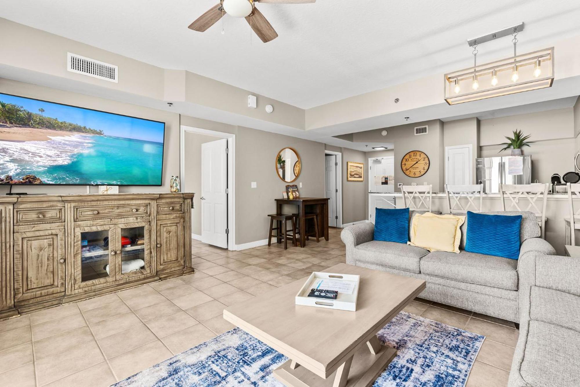 Spacious 2-bedroom Beachfront Resort! By Dolce Getaways Pcb! * Panama City Beach