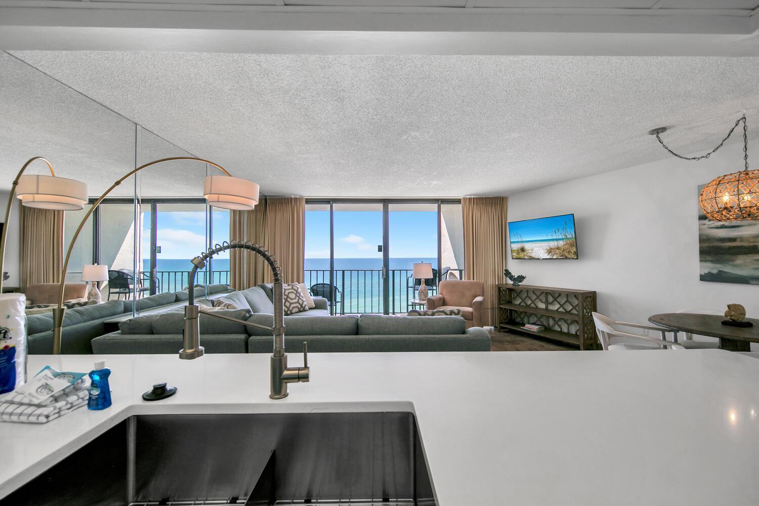 Edgewater Tower 2-805 Holiday home