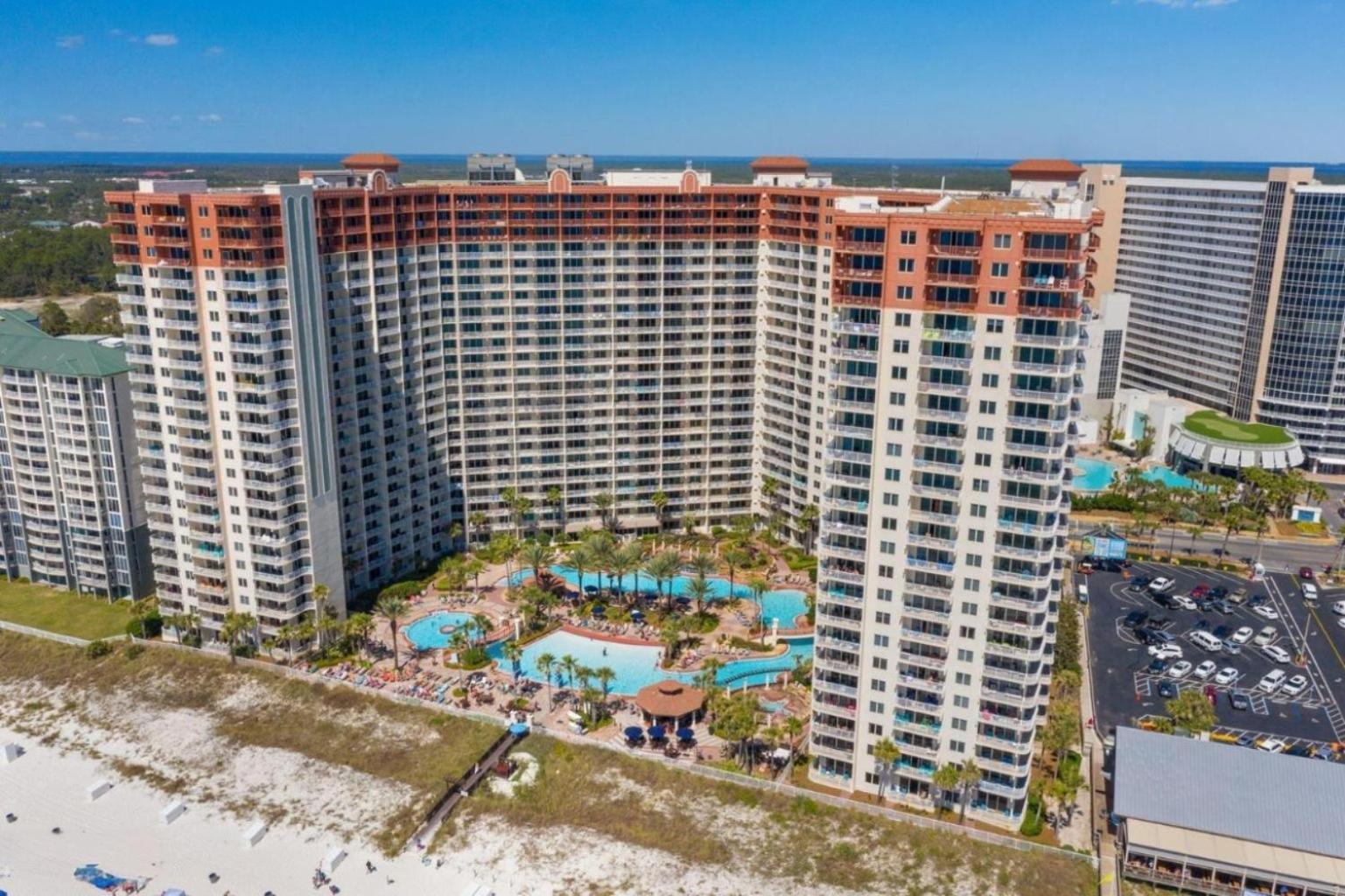 Apartment Shores Of Panama 1807 -fantastic 2bdbunks, Sleeps 8! Reserved Parking! Free Fun