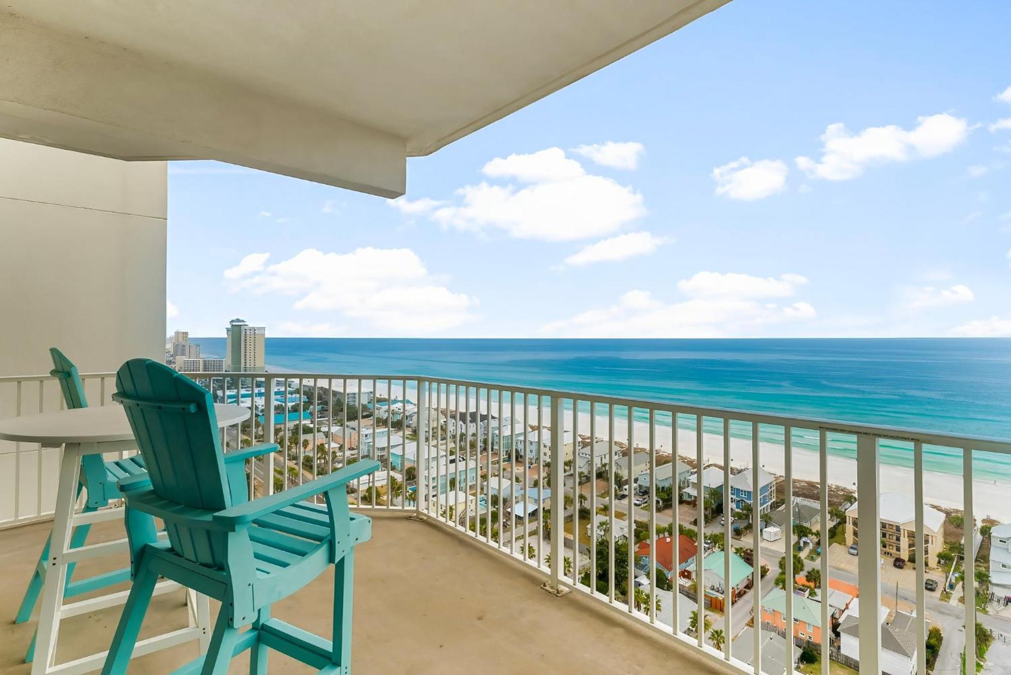 Laketown Wharf 1801 Apartment *