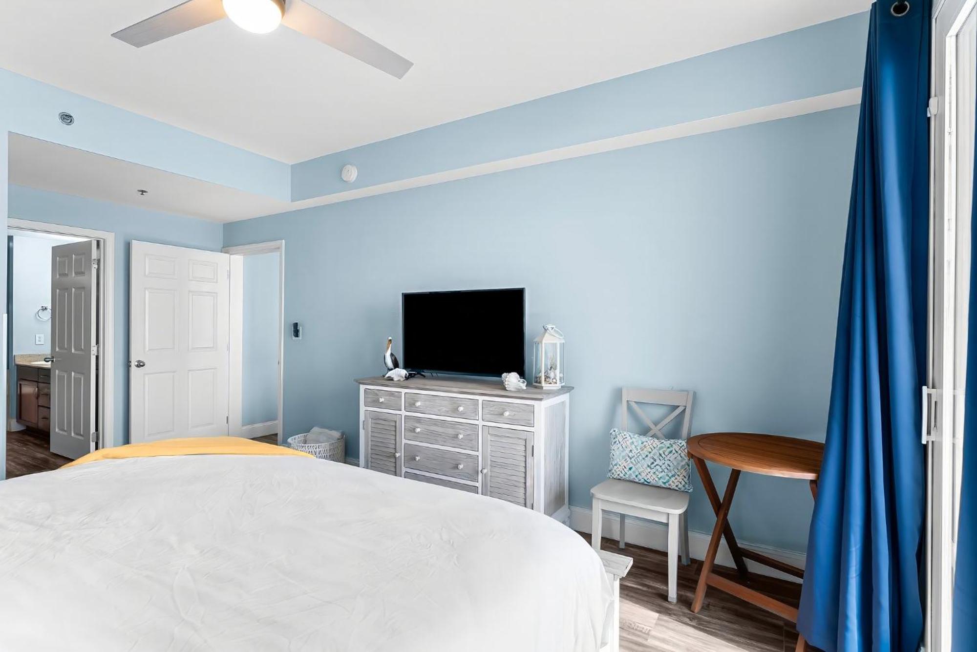 Laketown Wharf 1801 * Panama City Beach