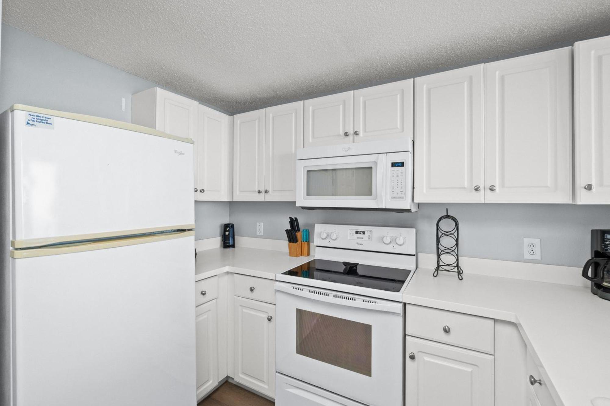 Majestic #1215-1 By Book That * Panama City Beach