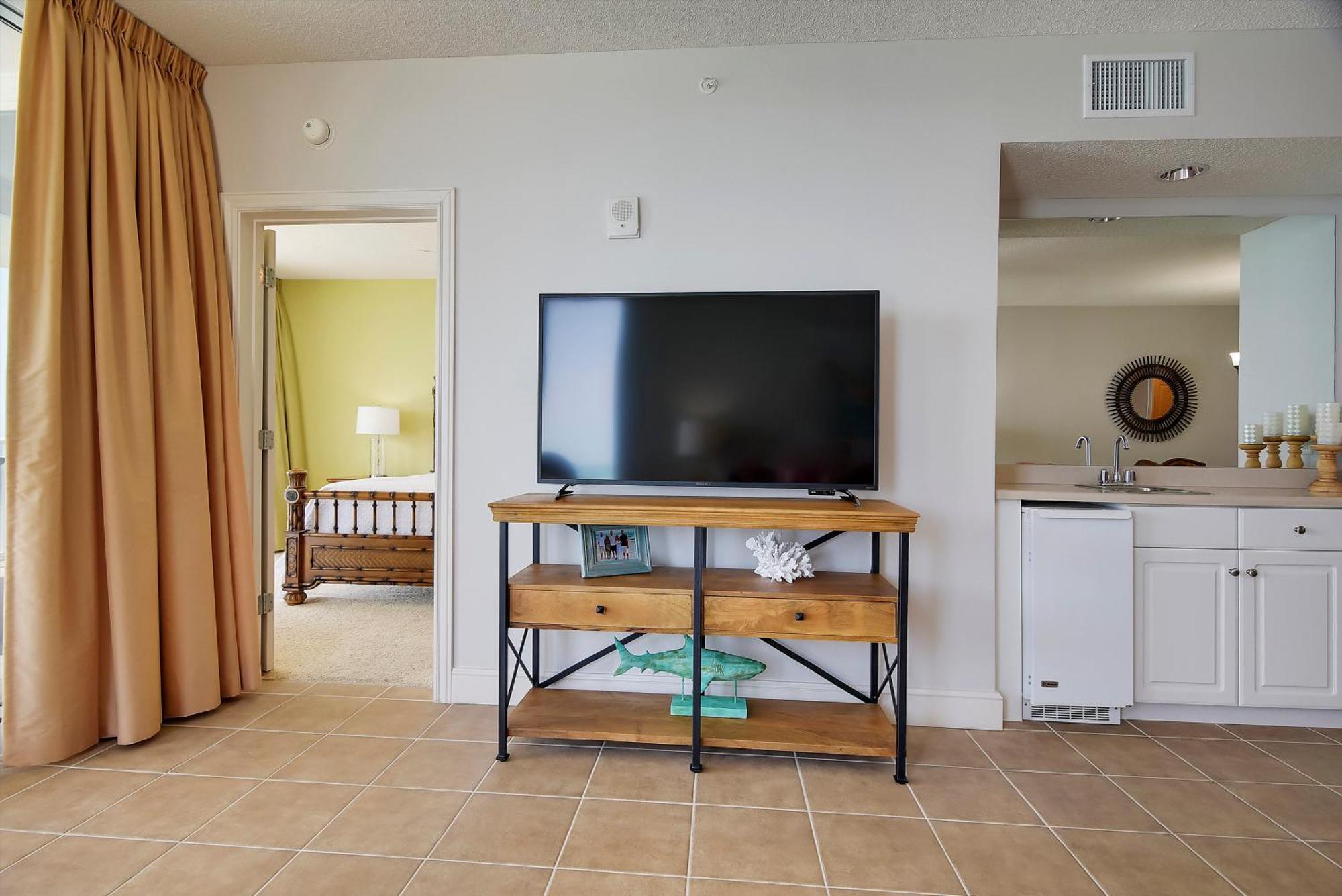 Majestic #1309-2 By Book That Holiday home