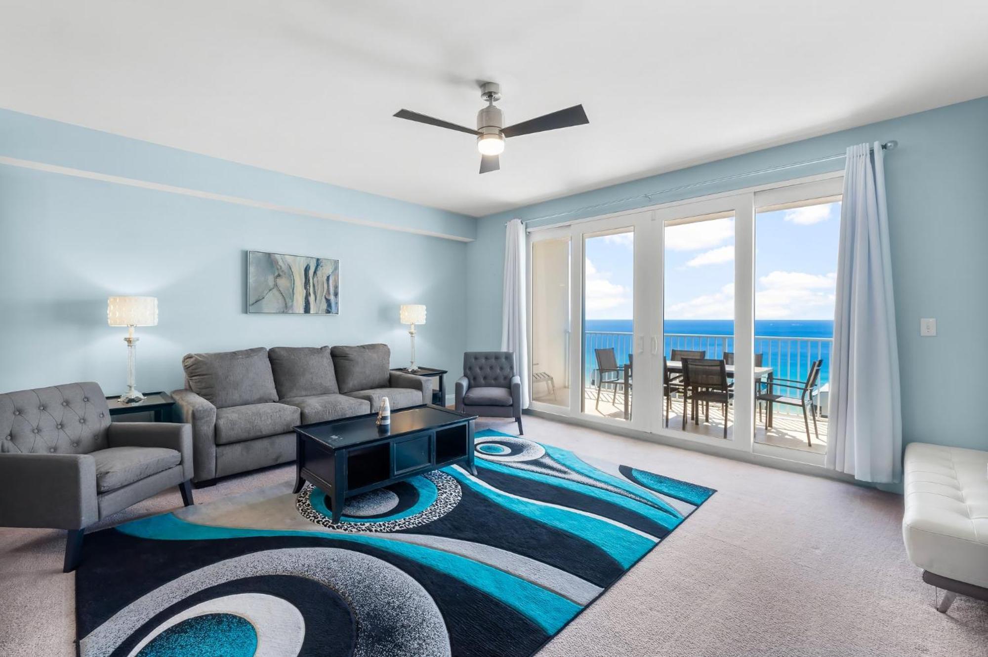 Apartment Laketown Wharf 1818