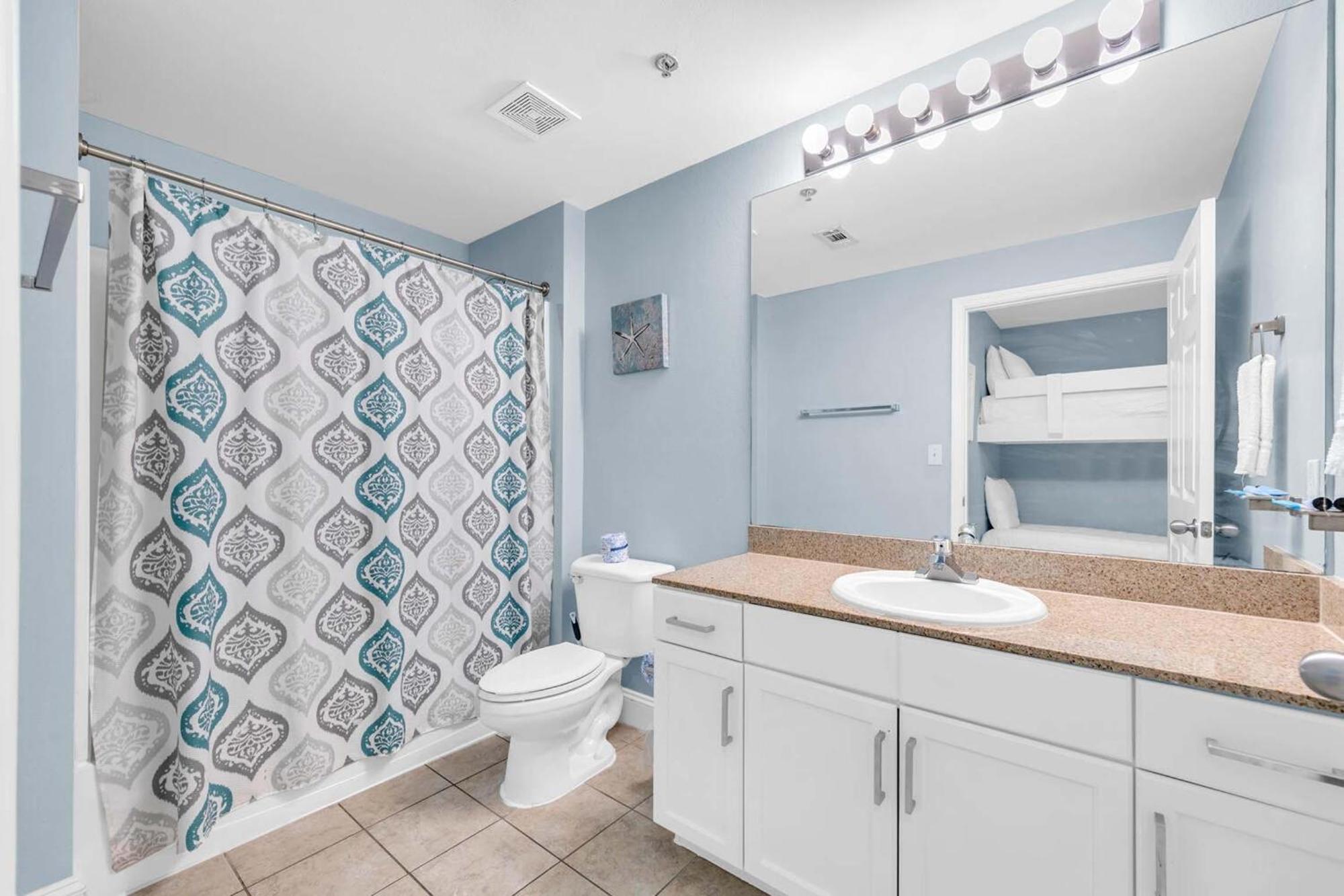Holiday home Laketown Wharf 1803 *