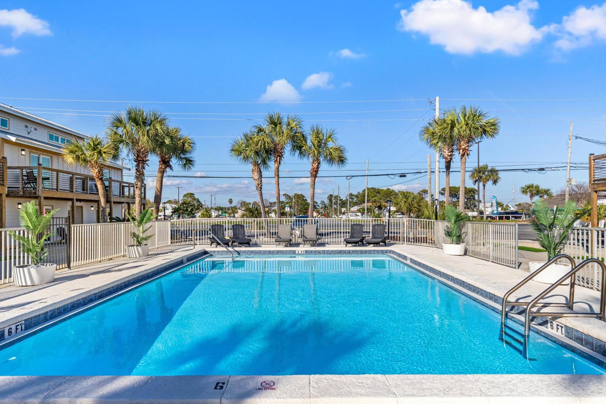 Apartment Ocean Breeze 1c *