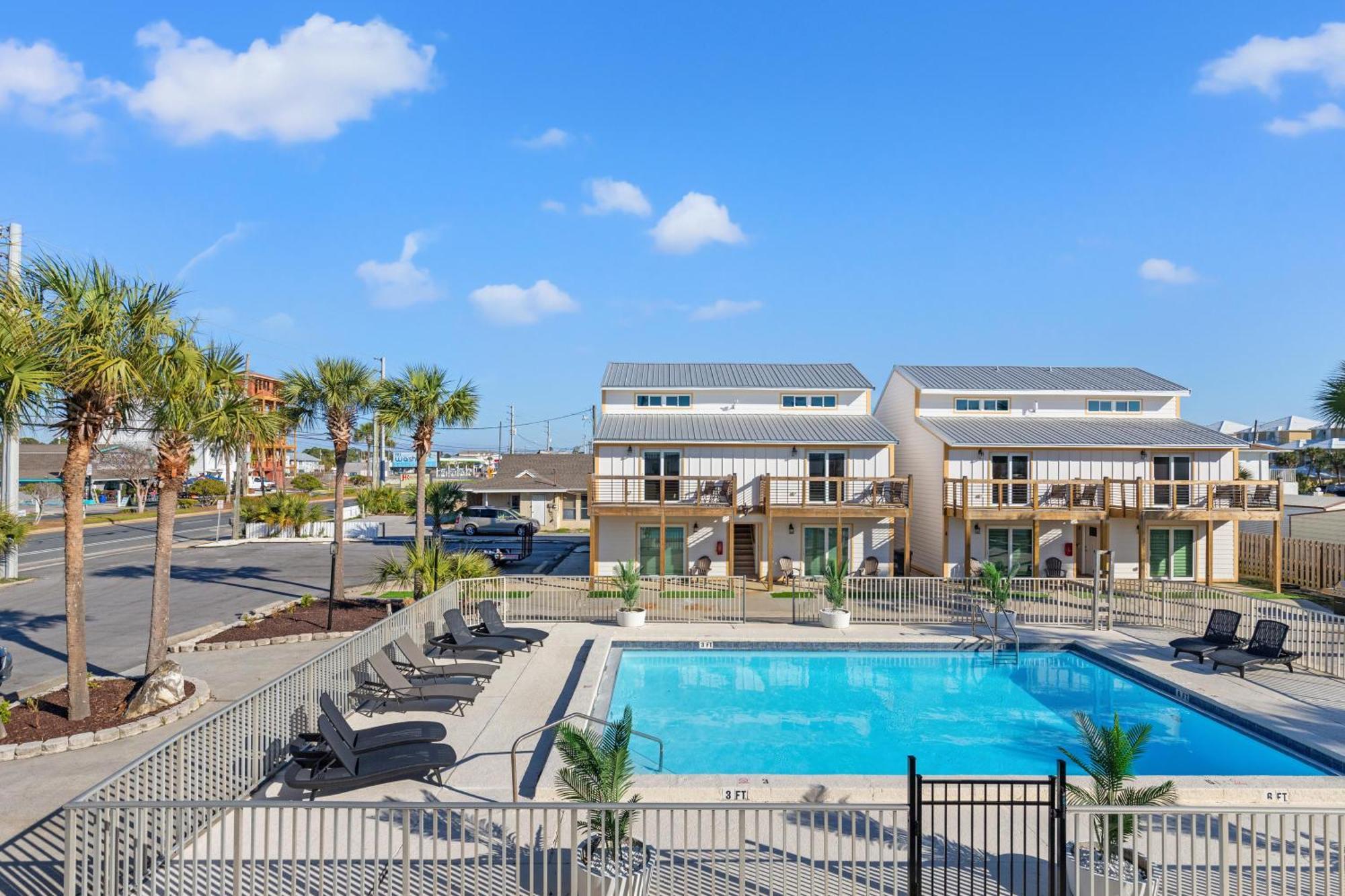 Apartment Ocean Breeze 1c Panama City Beach