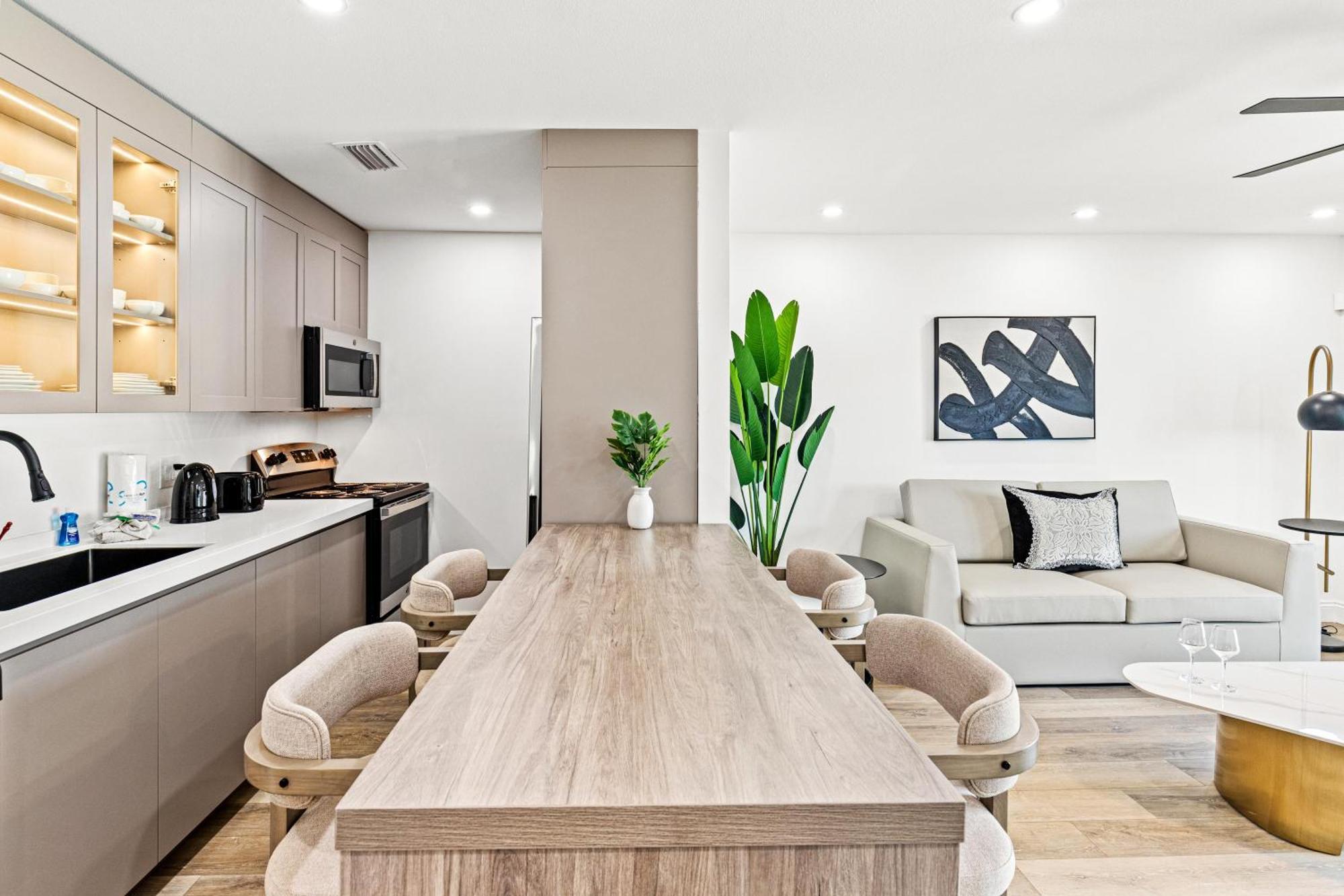 Apartment Ocean Breeze 1b *