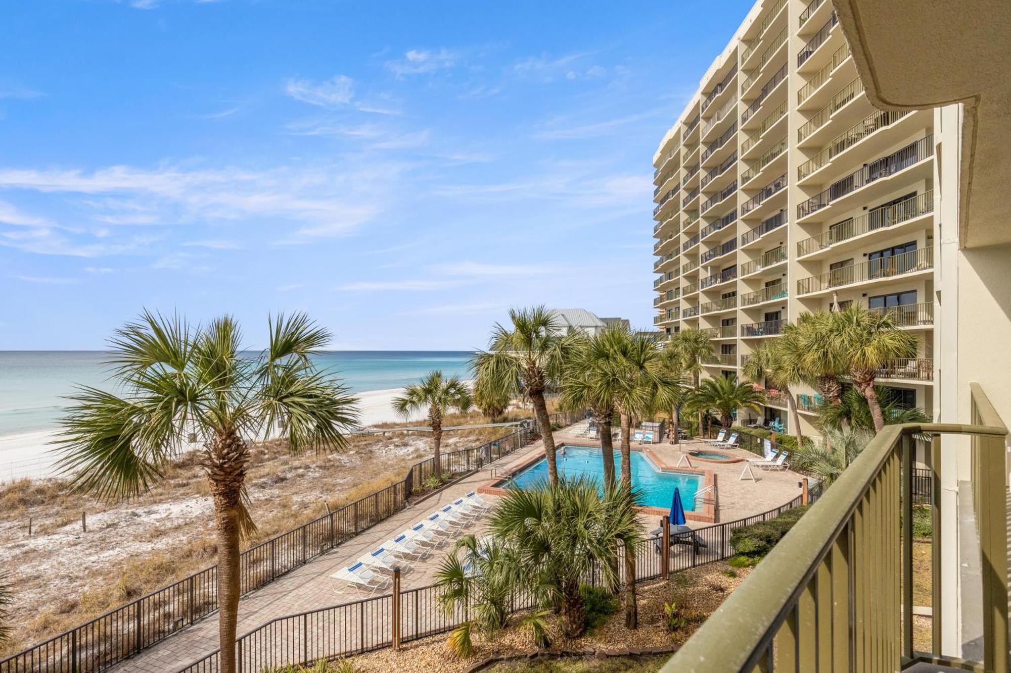 Commodore 303 * Panama City Beach
