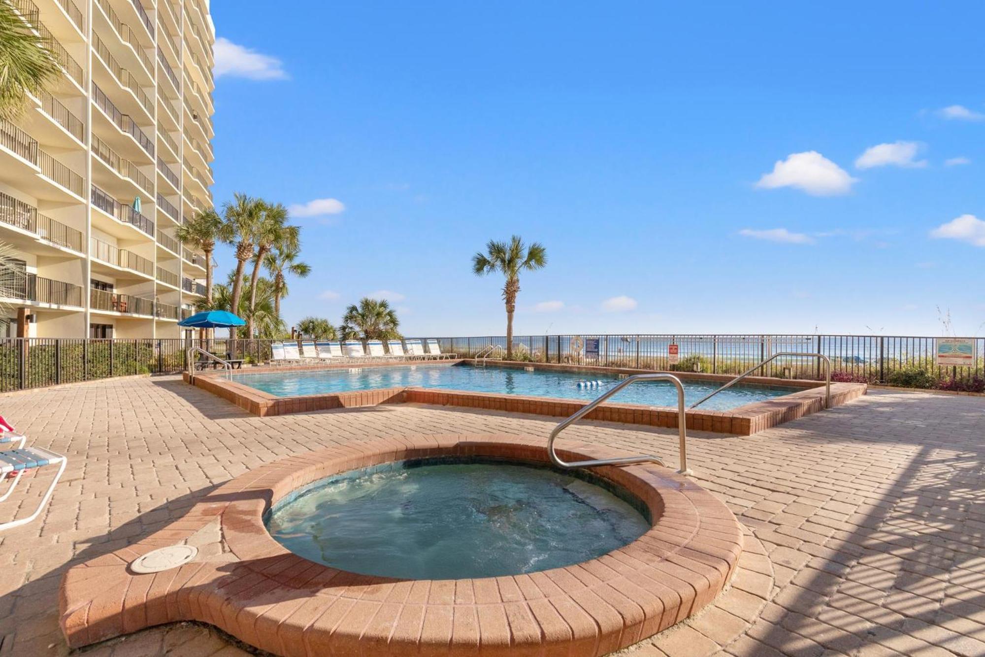 Commodore 304 Gorgeous Views! Near St. Andrews State Park. * Panama City Beach