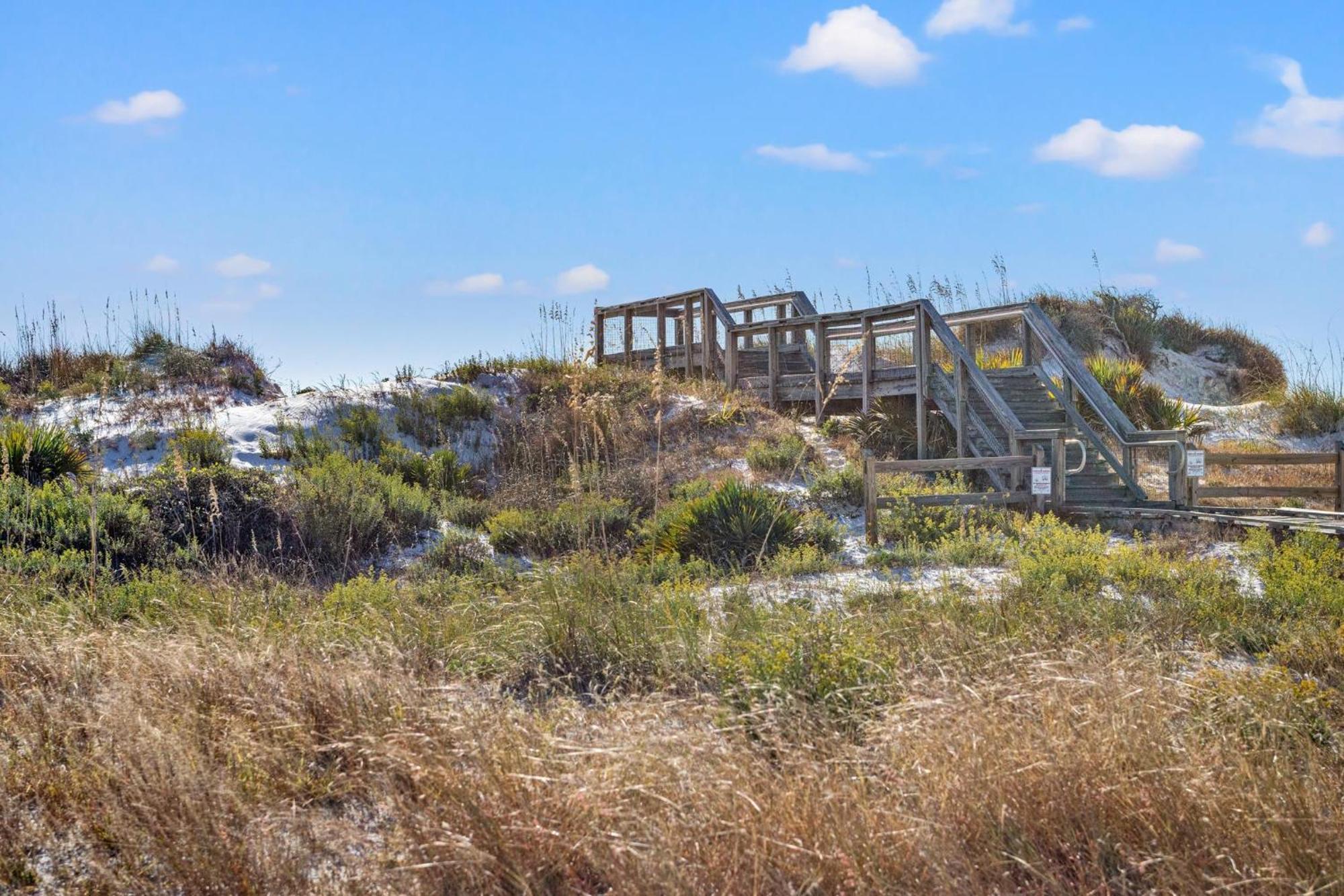 Commodore 304 Gorgeous Views! Near St. Andrews State Park. * Panama City Beach