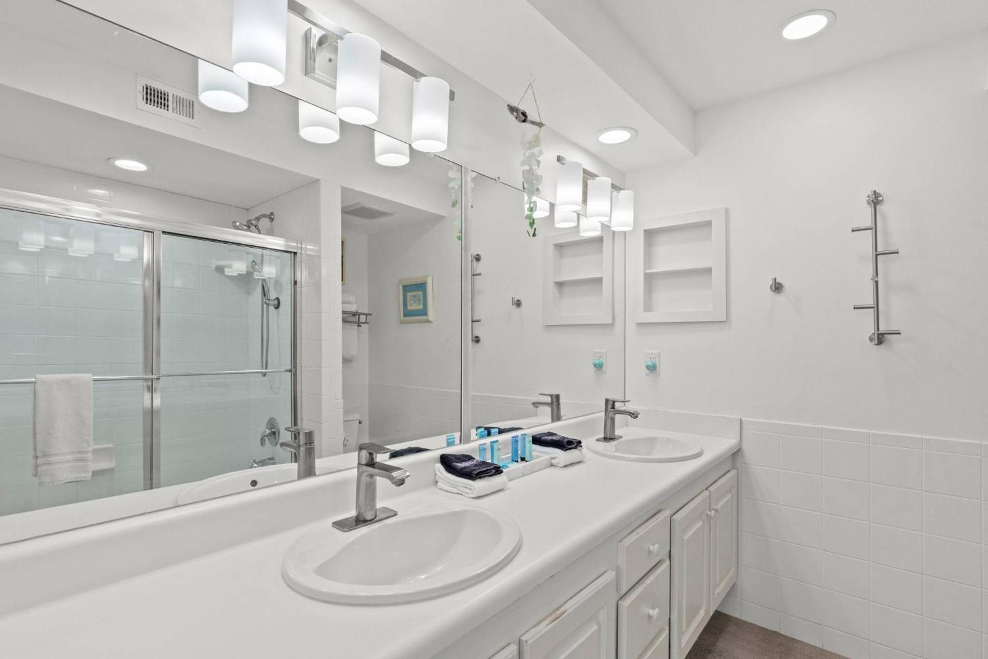 23223 Front Road, Unit C3-601