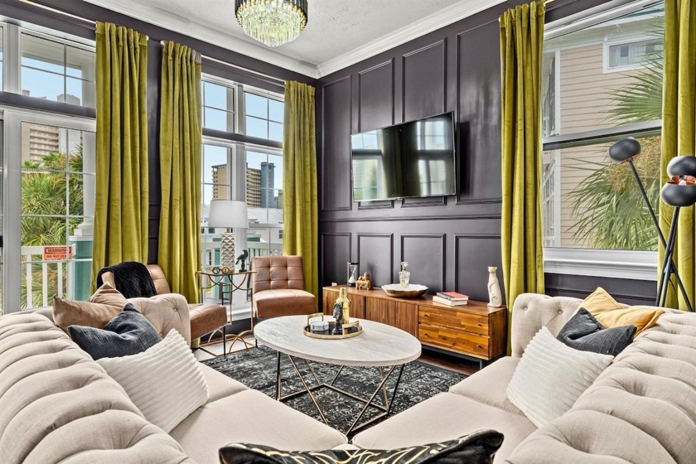 Sleeps 58 Large Familycorporate Gatherings *
